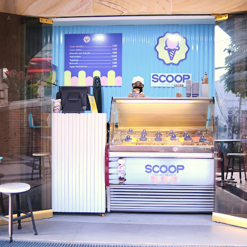 SCOOP ITALIAN GELATO