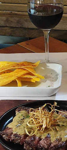 Lucio Carbón y Vino - Gastronomía y hostelería