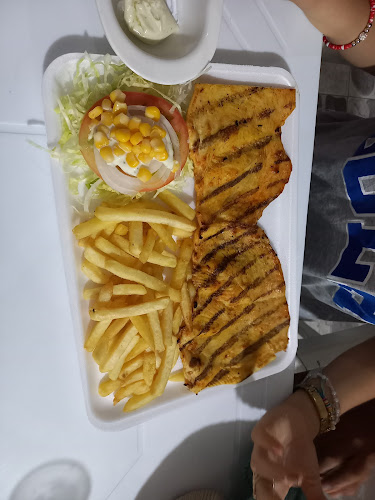 Opinii despre Rompe Dieta în Corozal - Gastronomía y hostelería