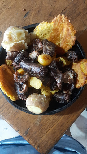 Opinii despre La casa del tamal în Garzón - Gastronomía y hostelería