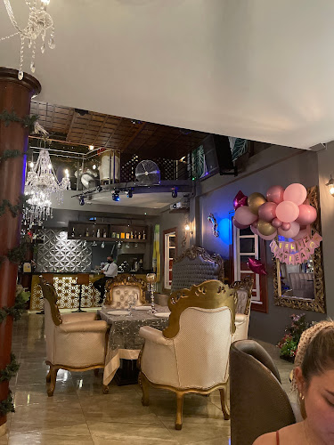 Opinii despre 4 NIVEL CAFE BAR în Florencia - Gastronomía y hostelería