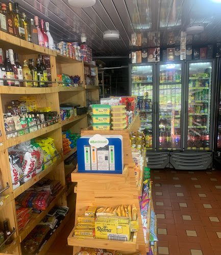 Opinii despre ventanilla el bosque de la 21 licores a domicilio armenia în Armenia - Gastronomía y hostelería