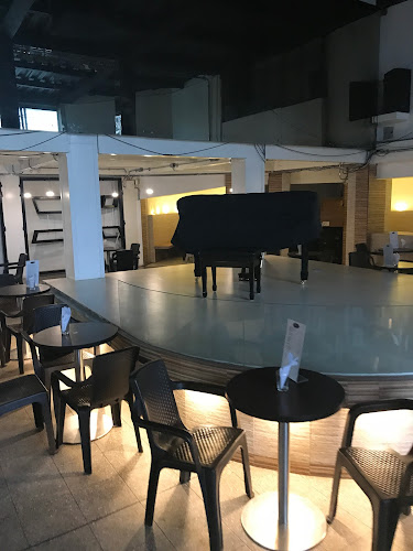 Pan Y Miel Armenia - Gastronomía y hostelería