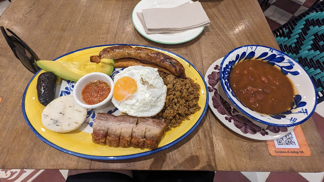 Comentarii opinii despre La Matriarca | Restaurante en Barranquilla | Chicharrón | Comida Tradicional