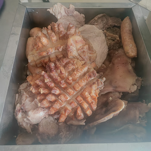 ASADERO Y PIQUTIADERO EL MARRANO - Gastronomía y hostelería