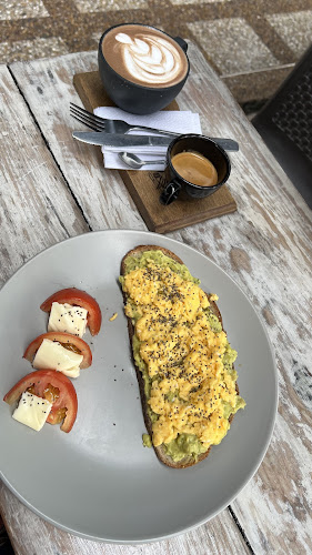 #23-2 a, Av. Santander, Manizales, Caldas