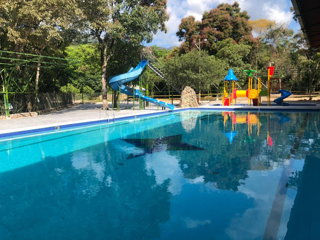 Centro turístico Valle Verde - Gastronomía y hostelería