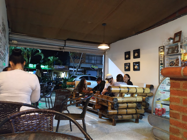 Calle 21 #17-98, La Pradera, Dosquebradas, Risaralda