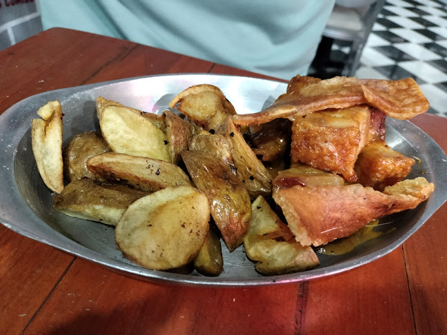 Comentarii opinii despre Porcino Has Comido Chicharrón Parrilla