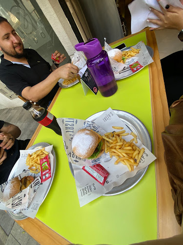 Comentarii opinii despre Tasty's Burgers