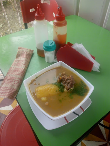 Opinii despre SAN POLLO R în Calarcá - Gastronomía y hostelería