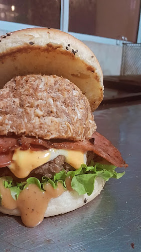 Yoshi burger - Gastronomía y hostelería
