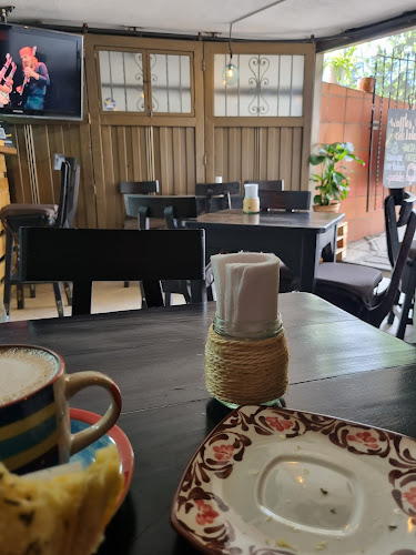 Almendra Café - Gastronomía y hostelería