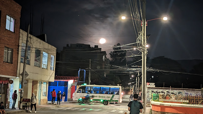 Opinii despre Break Cafeteria în Chía - Gastronomía y hostelería