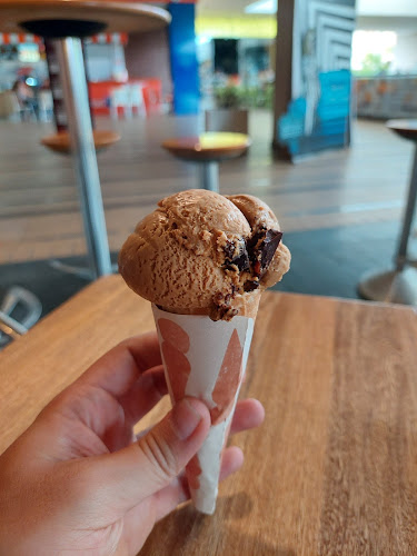 Comentarii opinii despre Heladería Crepes & Waffles Unicentro Palmira