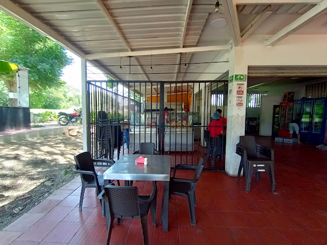 Vivero y Restaurante Jakaranda - Malambo