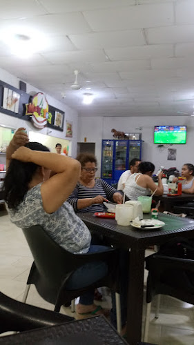 Comentarii opinii despre Mekatos Comidas Rapidas