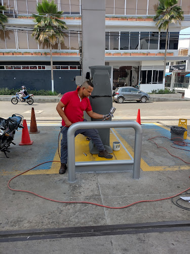 Opinii despre Restaurante y Pizzeria Garfield în Florencia - Gastronomía y hostelería