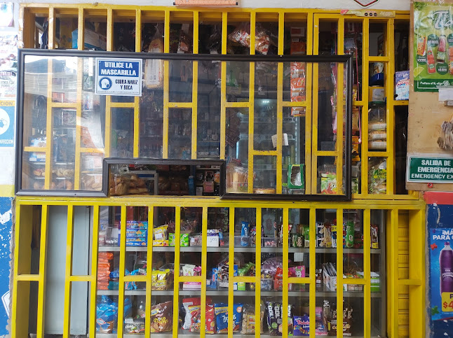 Opinii despre Tienda los Robles Barbosa în Barbosa - Gastronomía y hostelería