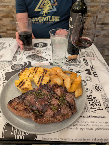 La Tres Uno · Parrilla