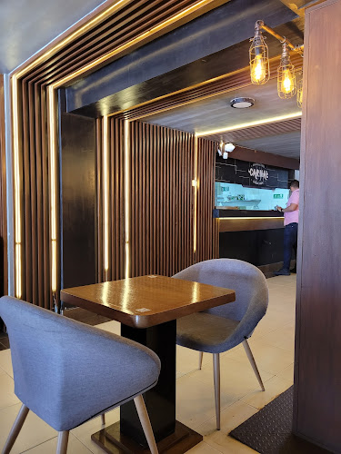 Comentarii opinii despre Carnal