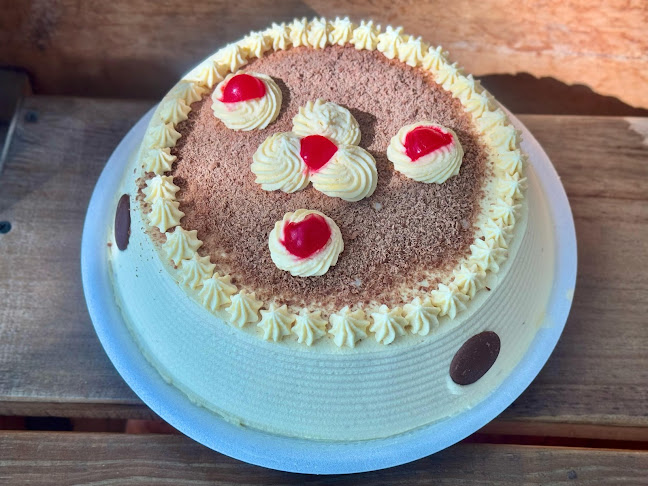 Opinii despre TORTAS EN BUGA - JUAN RICURAS "POSTRES Y TORTAS" în Guadalajara de Buga - Gastronomía y hostelería