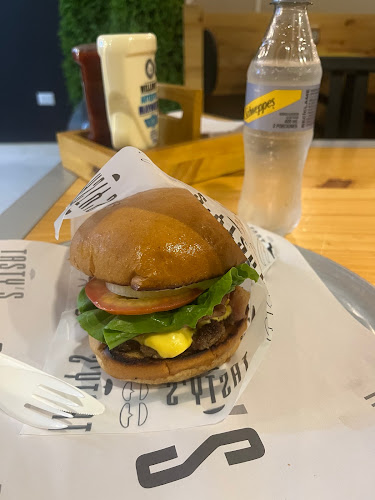 Tasty's Burgers - Envigado