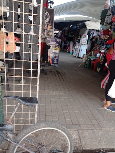 Opinii despre GALERIA COMERCIAL DEL MERCADO PUBLICO DE SANTA MARTA în Santa Marta - Gastronomía y hostelería