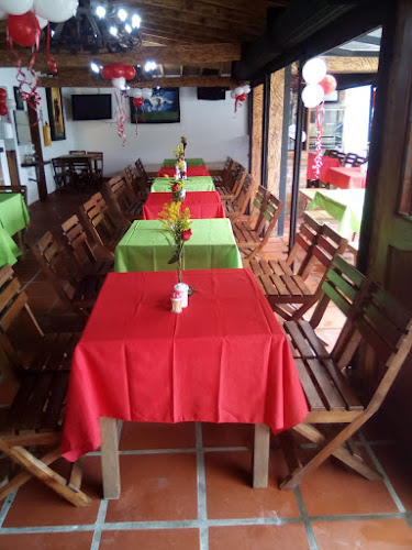 Opinii despre Portón de San Nicolás în La Ceja - Gastronomía y hostelería