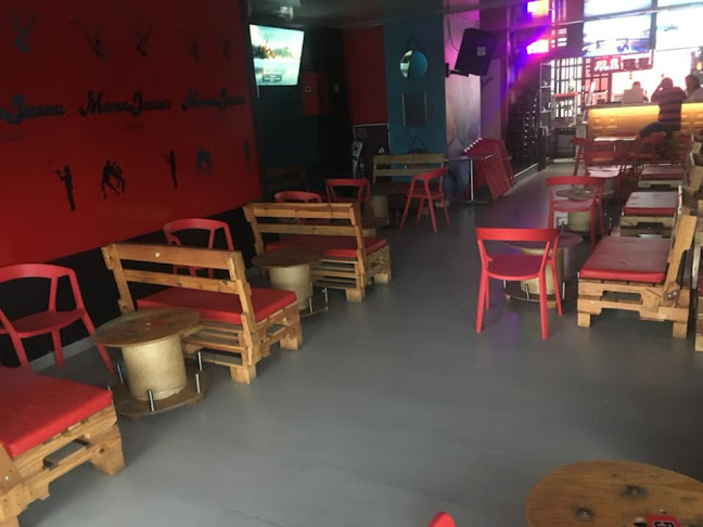 Mama Juana Bar Karaoke