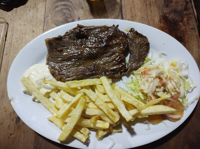 Opinii despre Bufalo Bill Restaurante y Comidas Rapidas în Leticia - Gastronomía y hostelería