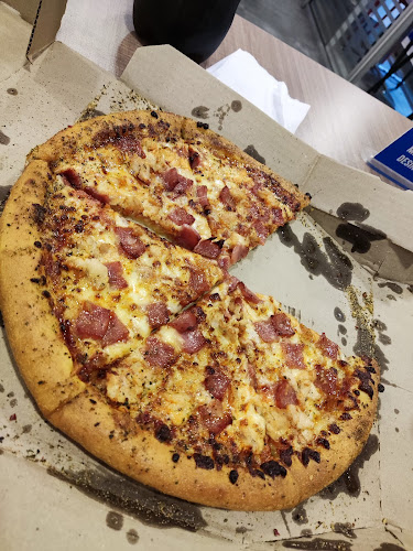 Comentarii opinii despre Domino's Pizza La Italia