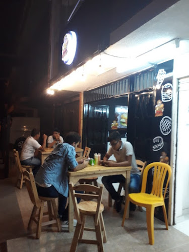 Opinii despre Classic Burger în Neiva - Gastronomía y hostelería