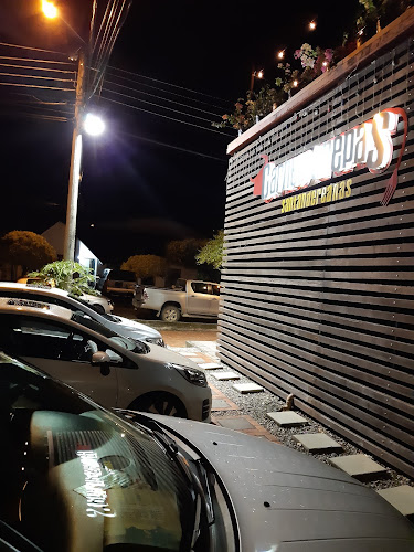 Carnes y Arepas Santandereanas - Gastronomía y hostelería