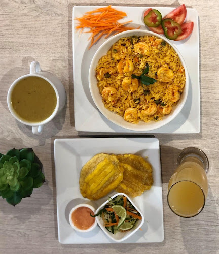 Restaurante y Cevicheria La 30 - Gastronomía y hostelería