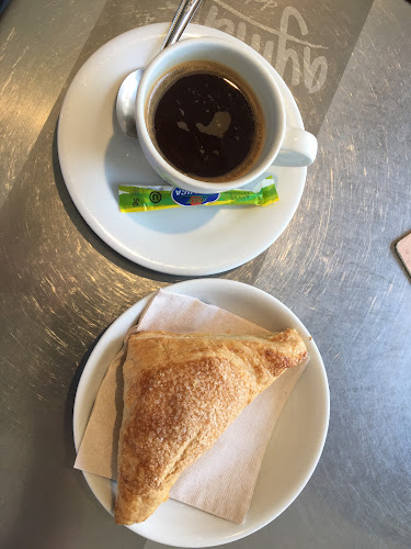 Opinii despre Panadería y Repostería Aymará Caldas, Parque în Caldas - Gastronomía y hostelería