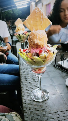 Heladeria Y Cafeteria Las 3D - Gastronomía y hostelería
