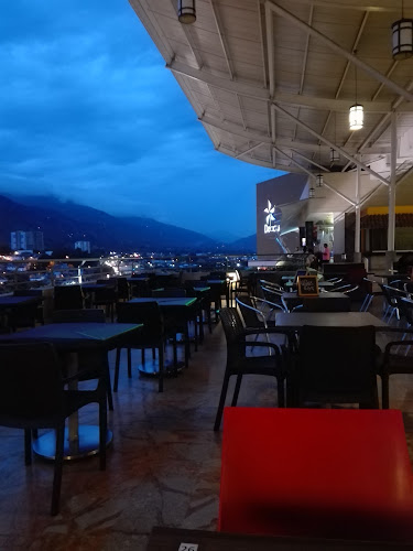 El Cimarron Carnes al Carbón