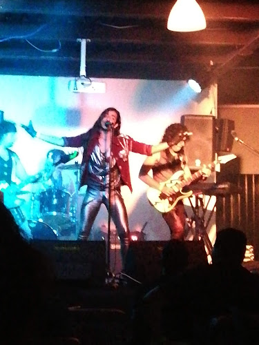 Comentarii opinii despre BAR CLAYS