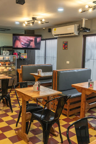 Comentarii opinii despre Dim Dom