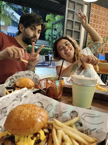 Comentarii opinii despre Hamburgo Burger