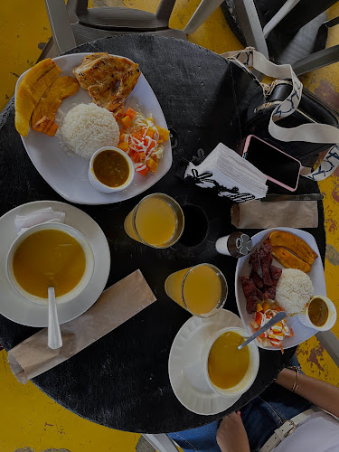 Opinii despre Sabor y Vida La Flora - Carnes y Parrilla în Cali - Gastronomía y hostelería