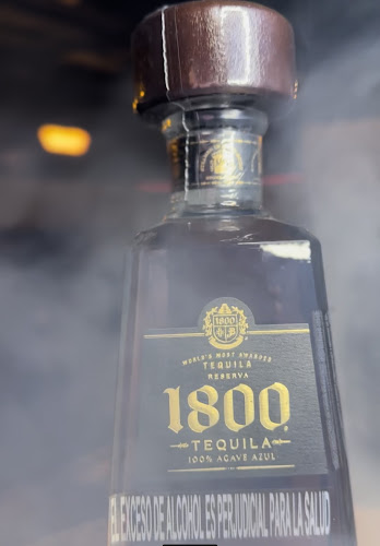 Opinii despre LA CHULA - Rumba y Licores în Palmira - Gastronomía y hostelería