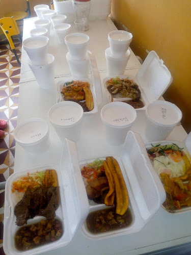 Opinii despre SAN POLLO R în Calarcá - Gastronomía y hostelería