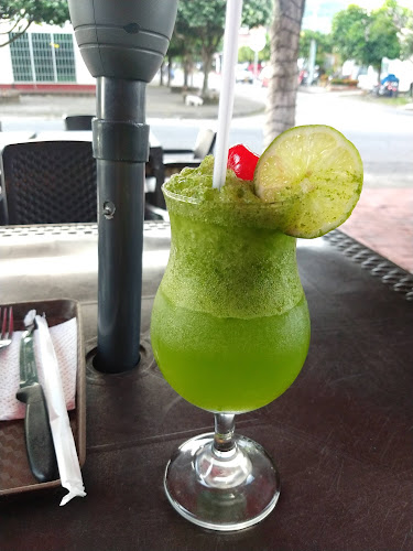 Carnes y Arepas Santandereanas - Gastronomía y hostelería