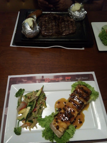 Opinii despre Brangus Steak House în Villavicencio - Gastronomía y hostelería