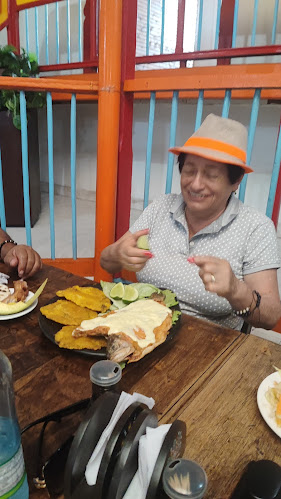 Comentarii opinii despre Restaurante La Rochela Montenegro