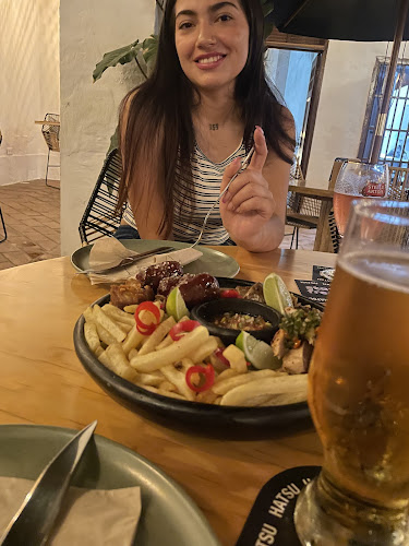 Cruz Blanca Colonial - Gastronomía y hostelería