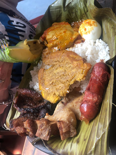 Opinii despre Restaurante Mi tierra în Guadalajara de Buga - Gastronomía y hostelería