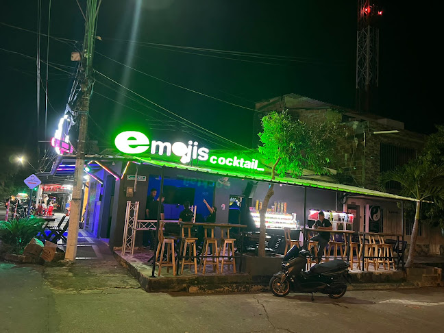 Opinii despre Emojis Cocktail Apartadó în Apartadó - Gastronomía y hostelería